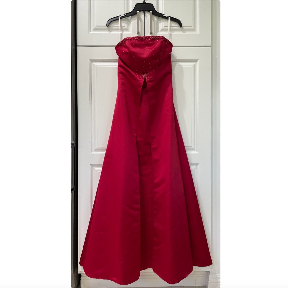 Eden Bridals Red Bridesmaid Dress Size 2 (Altered)